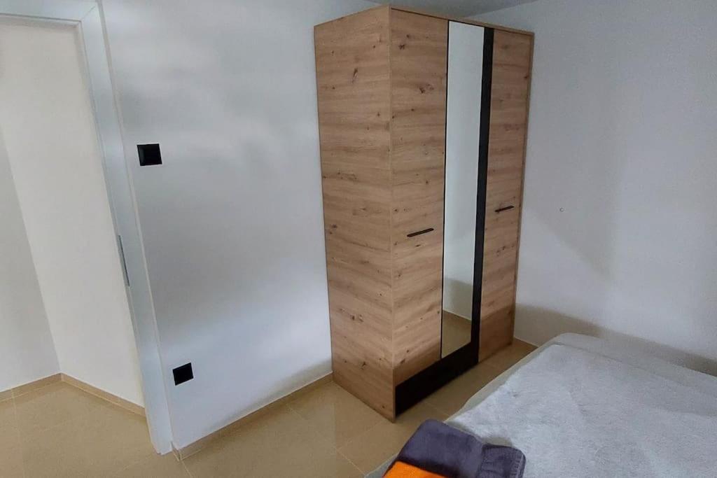 Jo-Ma Apartma - Free Parking Любляна Экстерьер фото